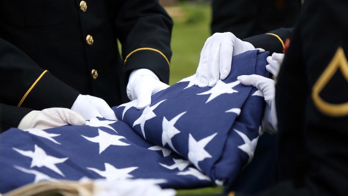 Special operations soldier dies after airborne training exercise
