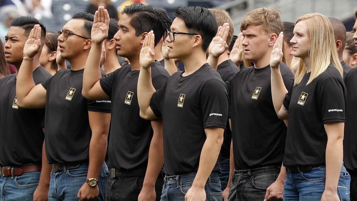 Army meets Reserve, Special Forces recruiting goals for first time in a decade, general confirms